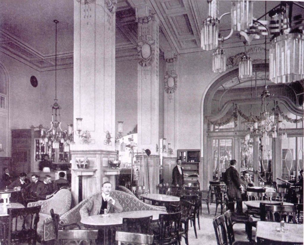 Kavana »Corso« 1907. godine. Interijer. Arhitekt Otto Goldscheidet